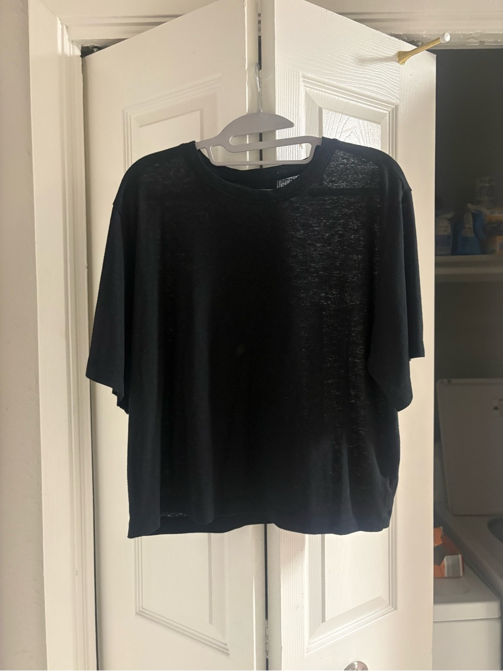 Universal Thread Black Short-Sleeve Crewneck Tee